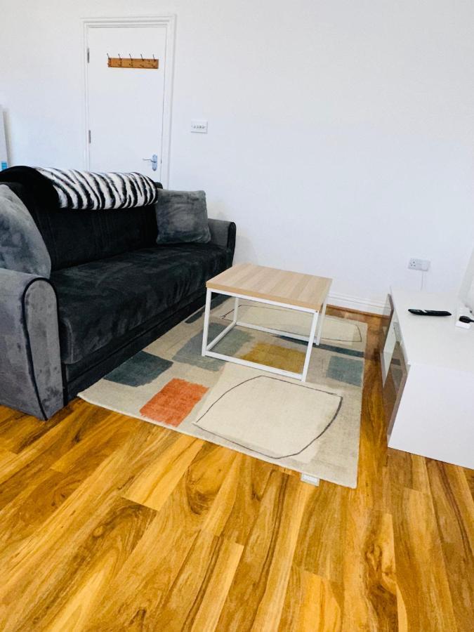Newly Refurbished Two Bedrooms Flat St Leonards-on-Sea Exterior photo