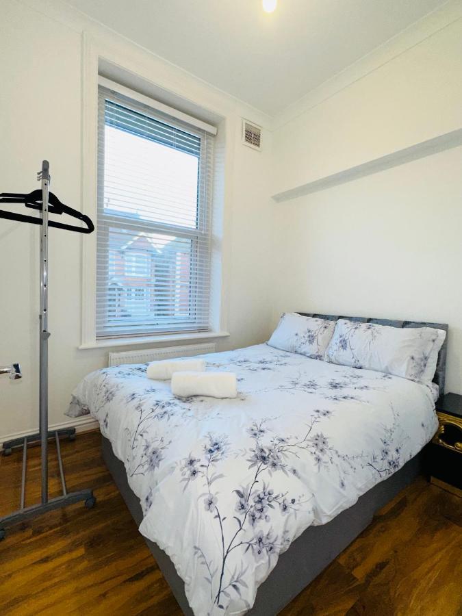 Newly Refurbished Two Bedrooms Flat St Leonards-on-Sea Exterior photo